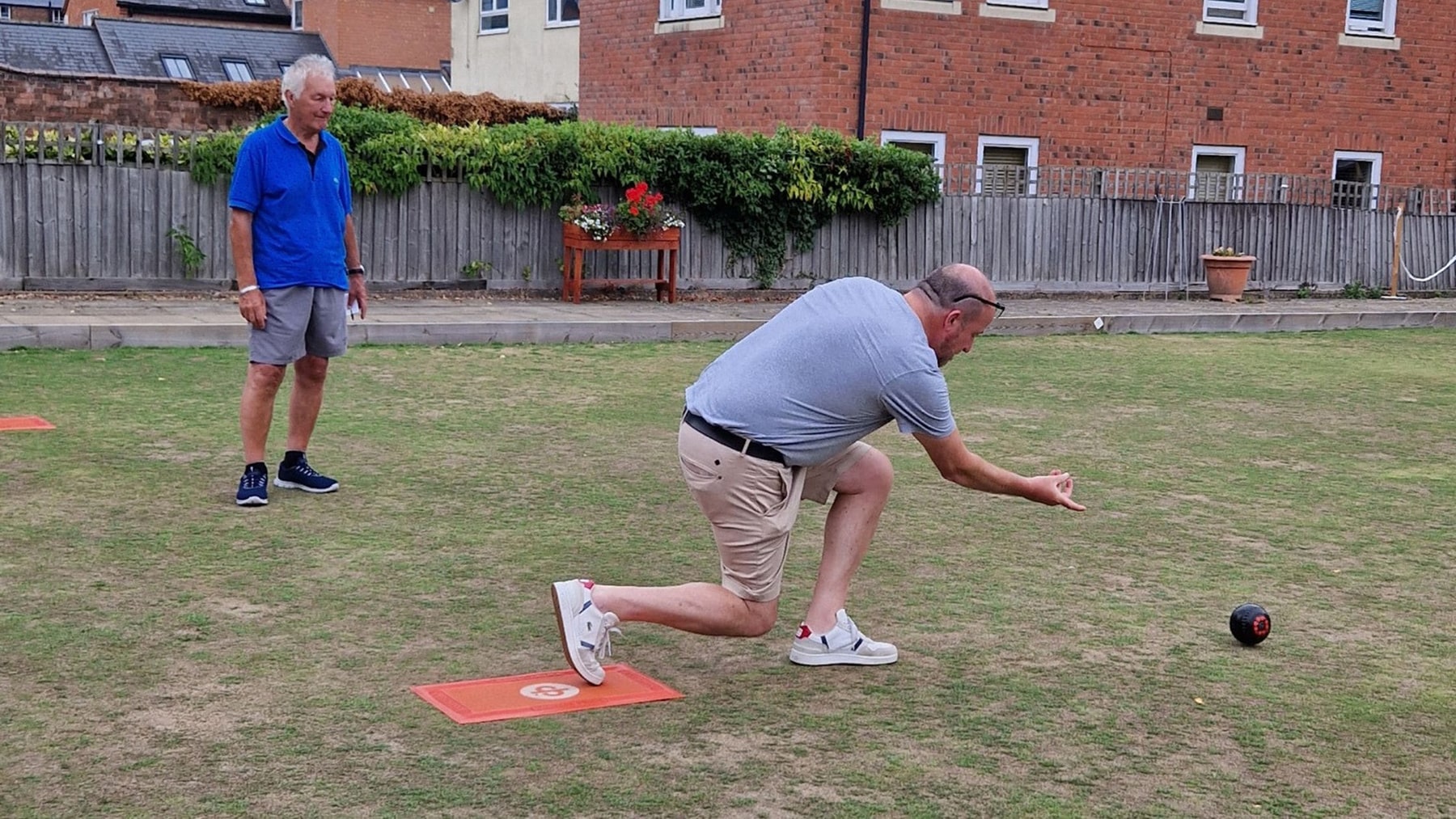 Charity lawn bowls